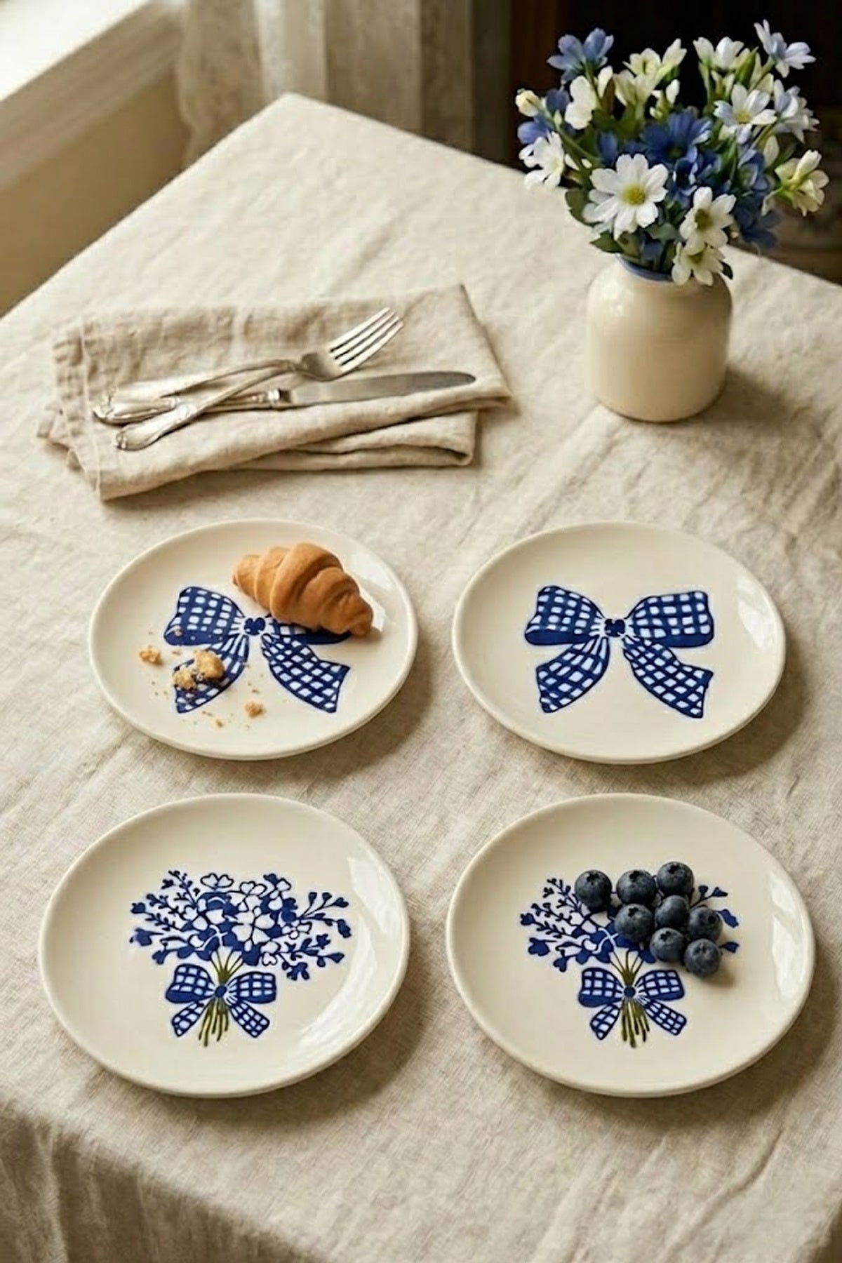 Azure Bloom 4’lü Handmade Çiçek Desenli Seramik Tatlı Tabağı 16 cm Pasta Kahvaltı Sunum Tabak Seti - Görsel 2