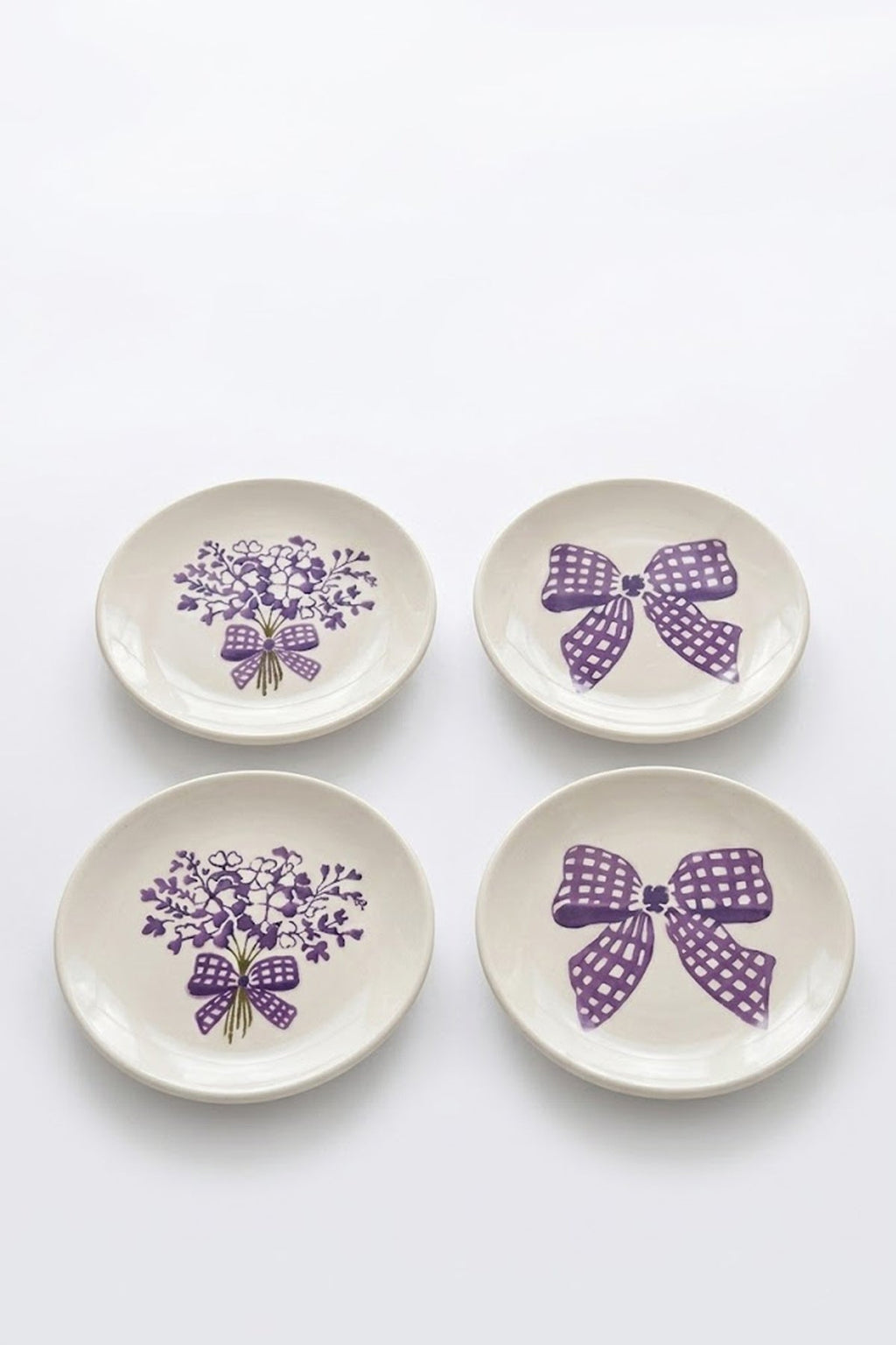Lilac Bloom 4’lü Handmade Seramik Tatlı Tabağı 16 cm Lila Çiçek Desenli Pasta Kahvaltı Sunum Tabak Seti Şık - Görsel 4