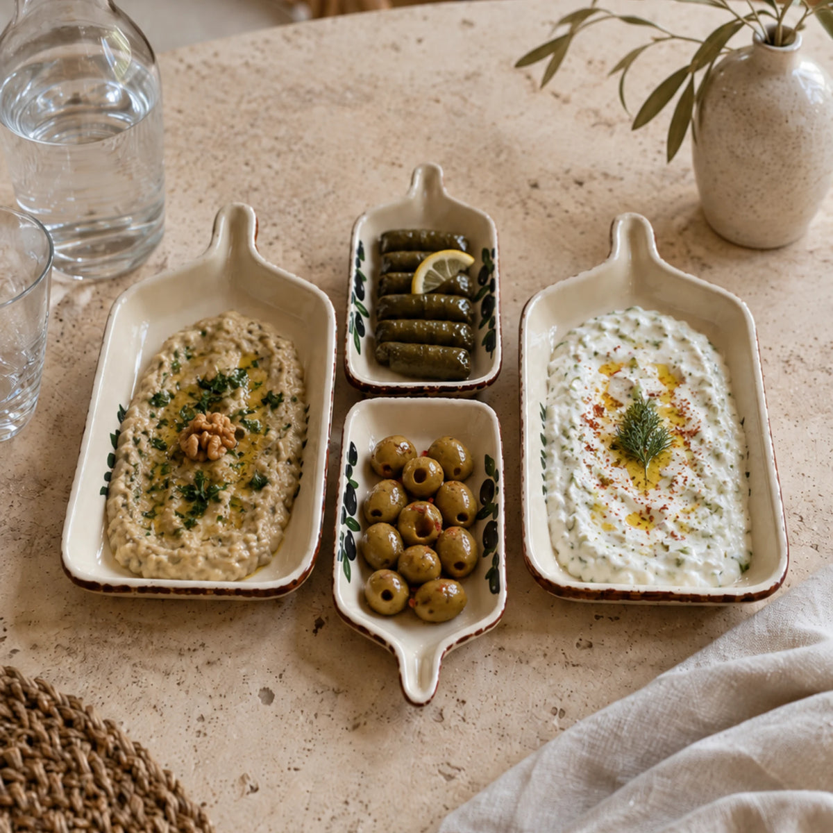 Zeytin desenli seramik kahvaltılık çerezlik servis seti kullanım görseli